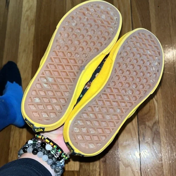 Kids Vans x National Geographic low top size 1.5 see pics GUC. - Picture 2 of 6